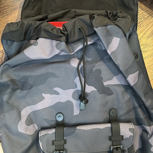 Hershel Supply Company Black Camo Backpack - Picture 4 of 5